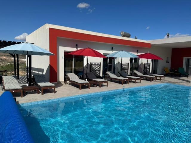 Casa Andmar - Mountain Retreat Bnb 拉罗马纳 外观 照片